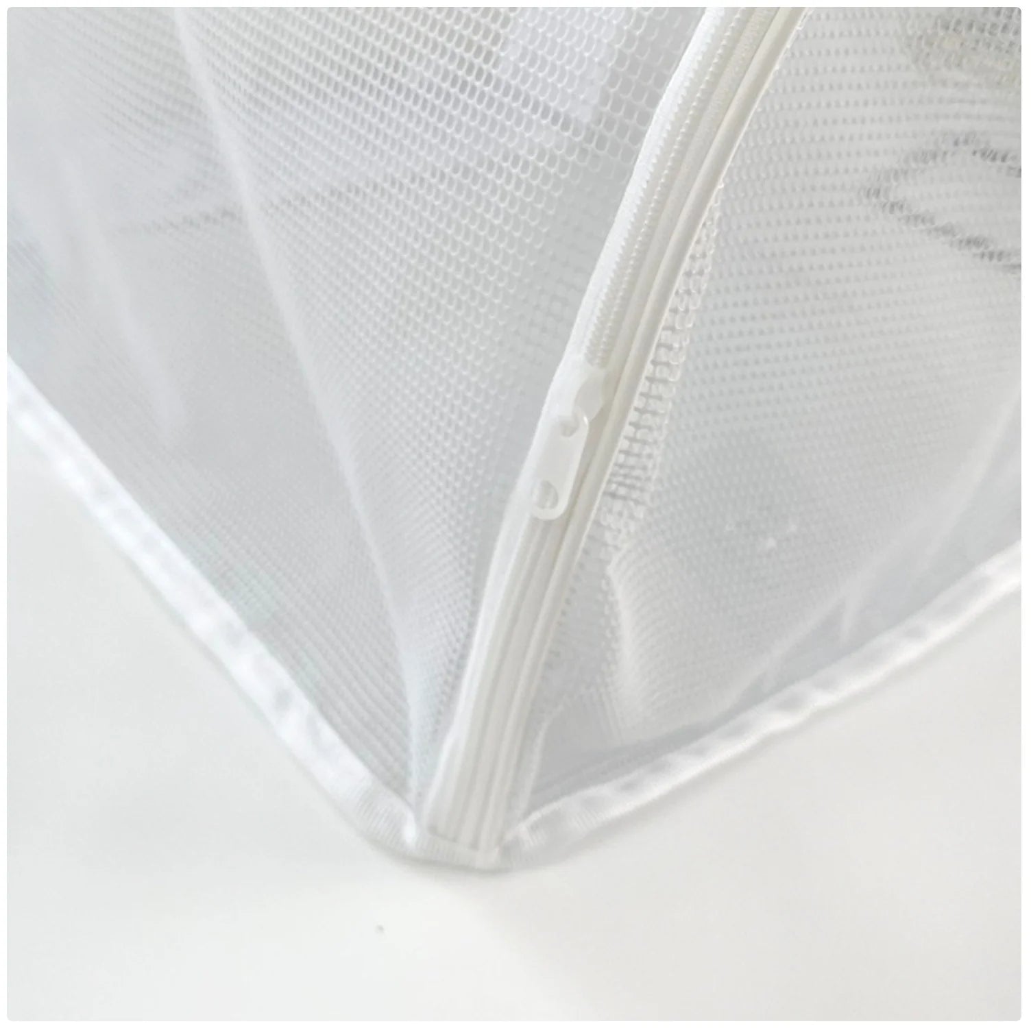Upgraded Mesh Bathroom Toy Storage Bag - Hanging Organizer for Kids' Bath Toys